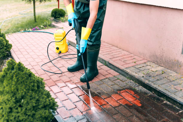 Best Playground Equipment Cleaning  in Shively, KY